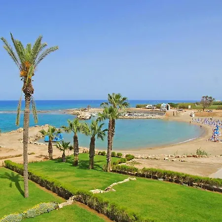 Island Seaside Villa Paralímni