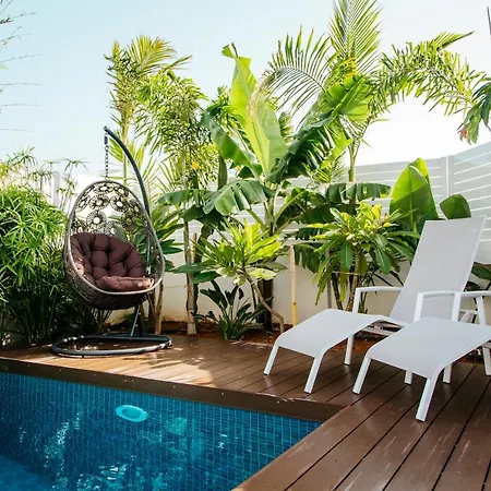 Island Seaside 帕拉利米尼