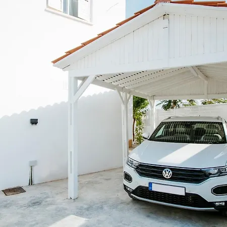 Island Seaside 别墅