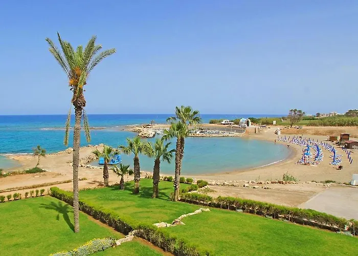 Island Seaside Vila Paralimni